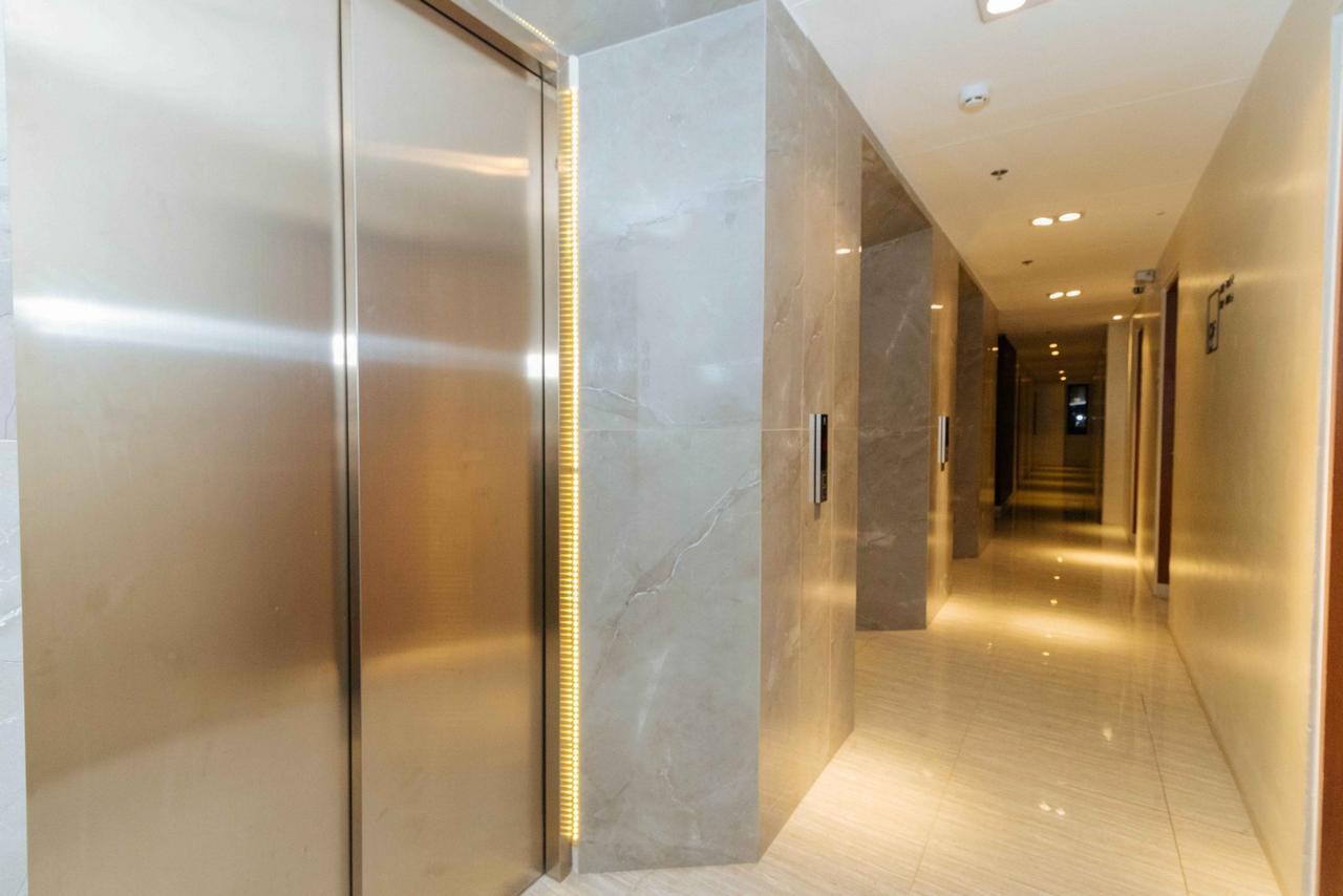 Hotel Reddoorz Premium Near Ust Hospital Manila Exterior foto