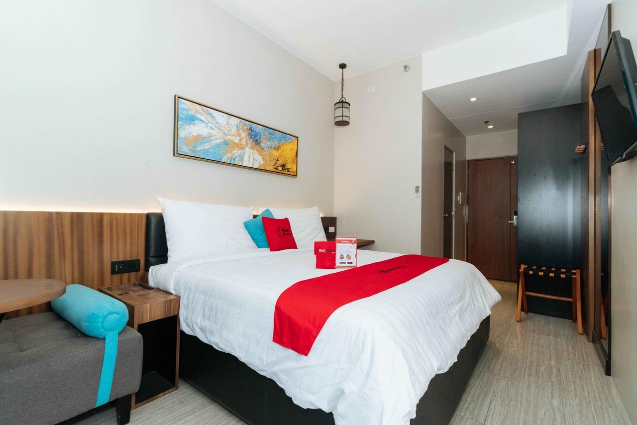 Hotel Reddoorz Premium Near Ust Hospital Manila Exterior foto